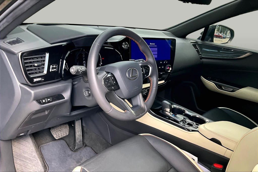 Used 2023 Lexus NX 350h AWD image 17