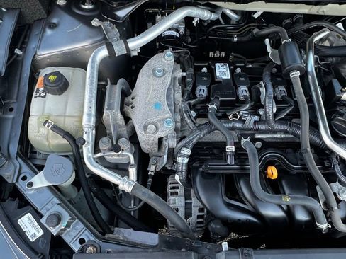 Used 2022 Nissan Sentra SV w/ All-Weather Package image 34