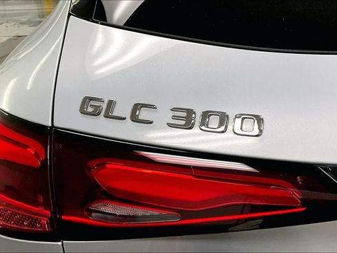 Certified 2026 Mercedes-Benz GLC 300 4MATIC image 33
