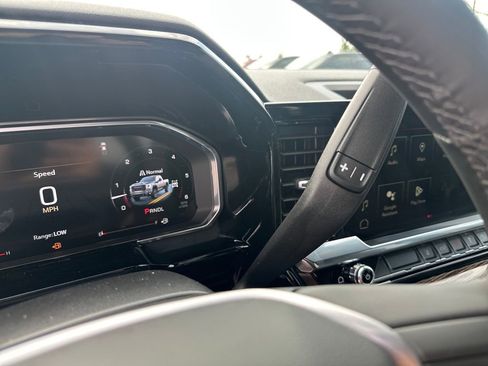 New 2026 GMC Sierra 2500 SLE AWD/4WD image 32