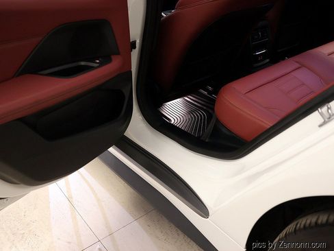 Used 2023 BMW i4 eDrive35 w/ Premium Package RWD image 29