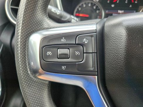 Used 2025 Chevrolet Blazer LT FWD image 21