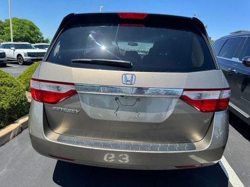 Used 2011 Honda Odyssey EX-L image 3