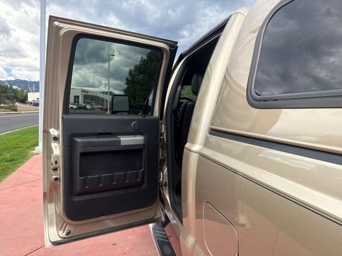 Used 2013 Ford F350 Lariat w/ Lariat Ultimate Pkg AWD/4WD image 17