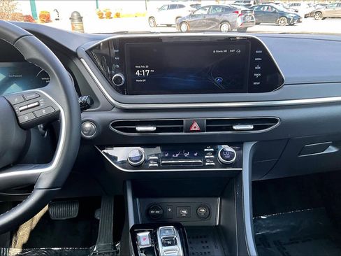 Used 2023 Hyundai Sonata SEL w/ Convenience Package image 6
