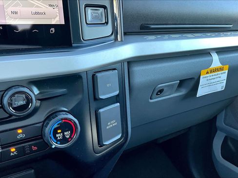 New 2026 Ford F250 XLT w/ XLT Premium Package AWD/4WD image 18