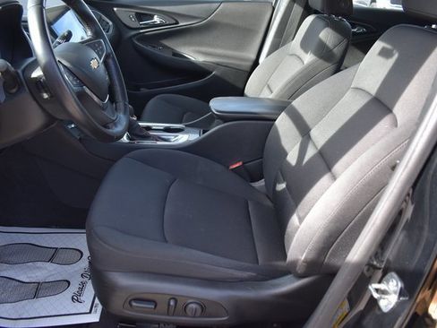 Used 2021 Chevrolet Malibu RS image 14