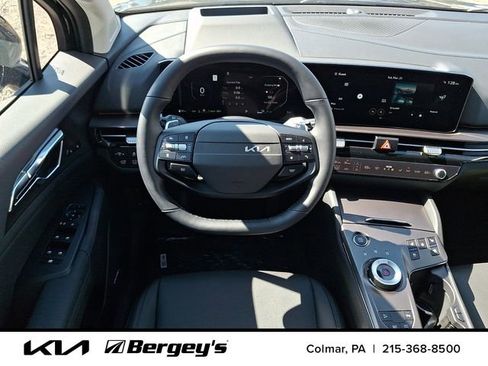 New 2026 Kia Sportage SX Prestige AWD/4WD image 9