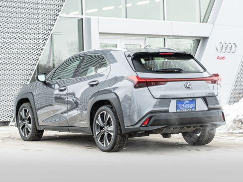 Used 2020 Lexus UX 250h w/ Premium Package image 5