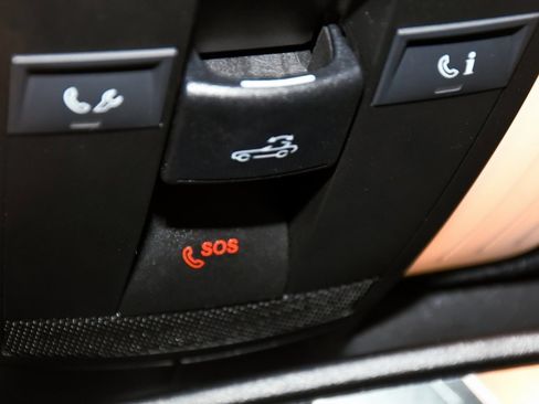 Used 2018 Mercedes-Benz AMG GT Roadster image 87