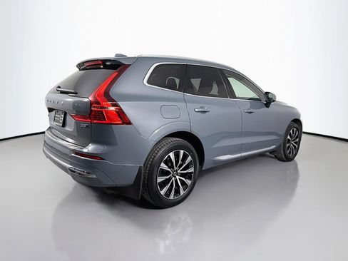 Certified 2023 Volvo XC60 B5 Plus AWD/4WD image 6