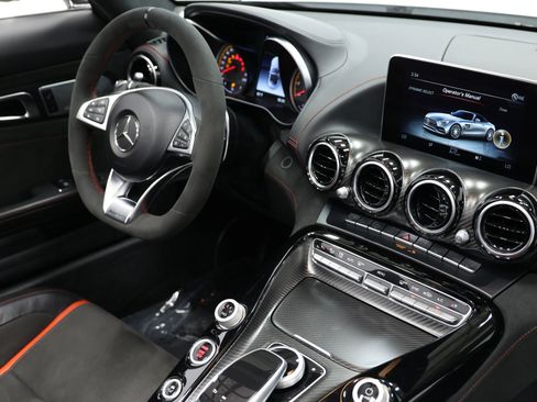 Used 2018 Mercedes-Benz AMG GT C image 79