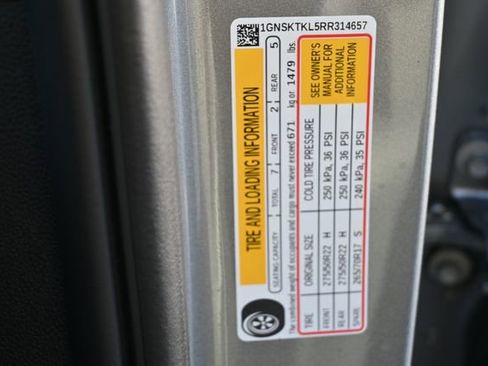 Used 2024 Chevrolet Tahoe High Country w/ Premium Package image 30