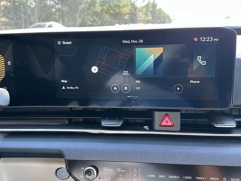 New 2026 Kia Carnival EX image 12