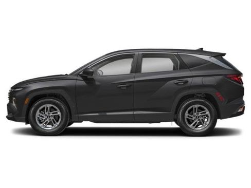 New 2026 Hyundai Tucson SE image 3
