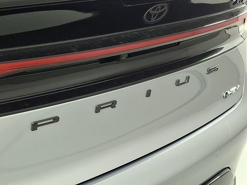 New 2026 Toyota Prius XLE image 21