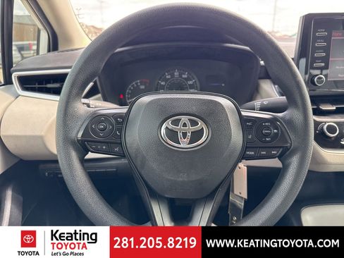 Used 2020 Toyota Corolla L image 16