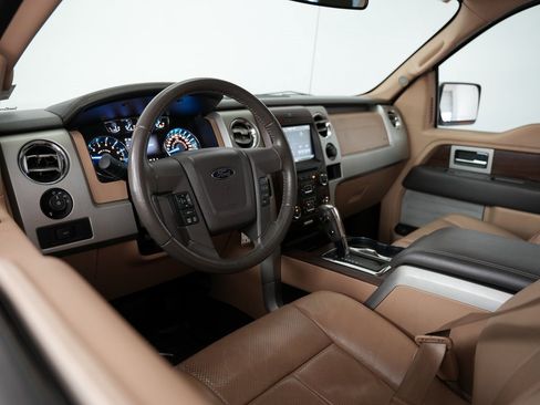 Used 2014 Ford F150 Lariat w/ Lariat Chrome Package image 6