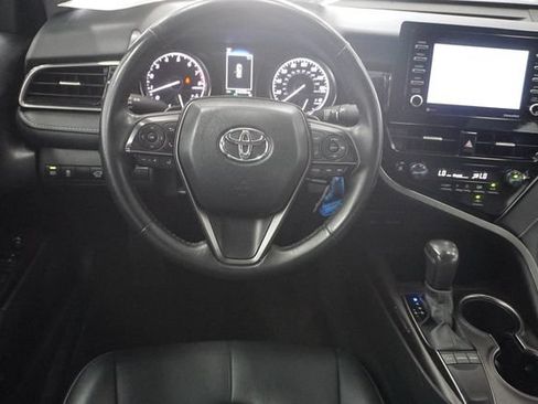 Used 2024 Toyota Camry SE FWD image 10