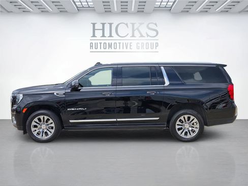 Used 2024 GMC Yukon XL Denali RWD image 8