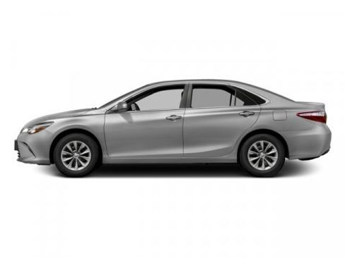 Used 2017 Toyota Camry SE FWD image 3