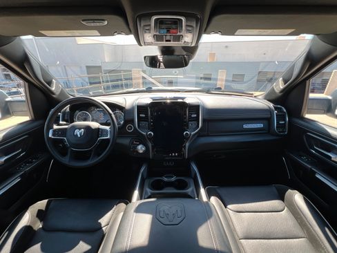 Used 2025 RAM 1500 Laramie image 9