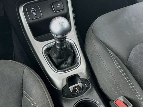 Used 2018 Jeep Compass Sport FWD image 23