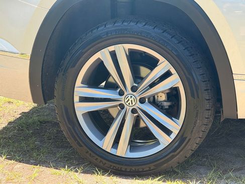 Used 2019 Volkswagen Atlas SE FWD image 10