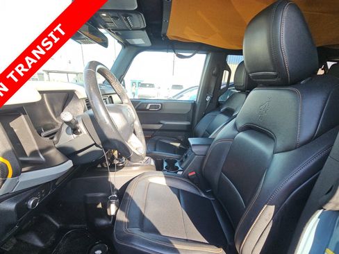 Used 2021 Ford Bronco Badlands image 6