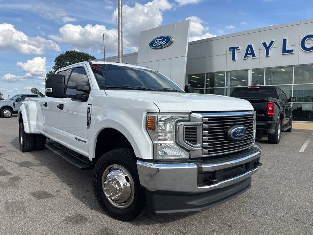 Used 2022 Ford F350 XLT AWD/4WD image 4