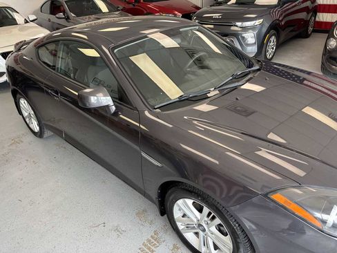 Used 2008 Hyundai Tiburon GS image 3
