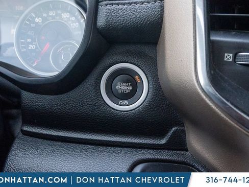 Used 2020 RAM 1500 Laramie AWD/4WD image 10