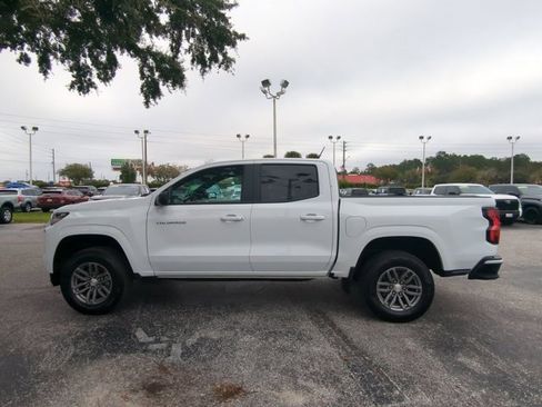 Used 2024 Chevrolet Colorado LT w/ LT Convenience Package image 7
