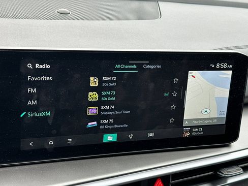 Used 2025 Kia Sorento EX image 17