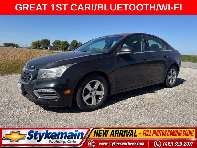 Used 2015 Chevrolet Cruze LT FWD image 1
