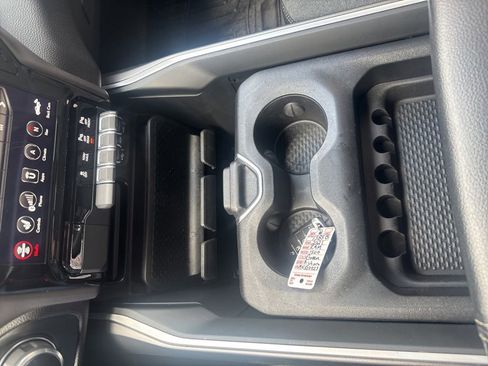 Used 2021 RAM 1500 Big Horn AWD/4WD image 37