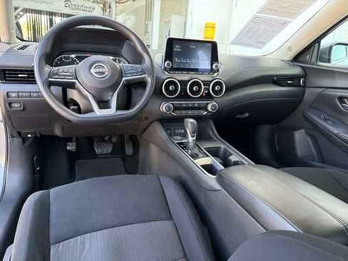 Used 2024 Nissan Sentra SV FWD image 26