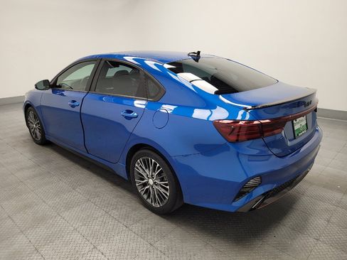 Used 2022 Kia Forte GT-Line w/ GT-Line Premium Package FWD image 3