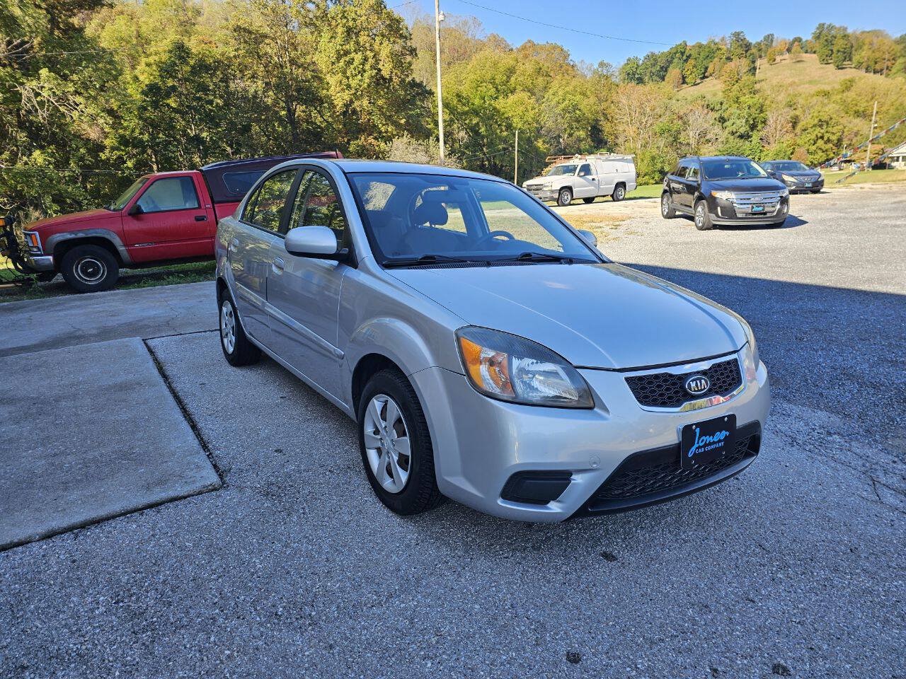 Used 2010 Kia Rio LX FWD image 3