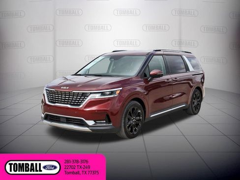 Used 2022 Kia Carnival SX FWD image 3