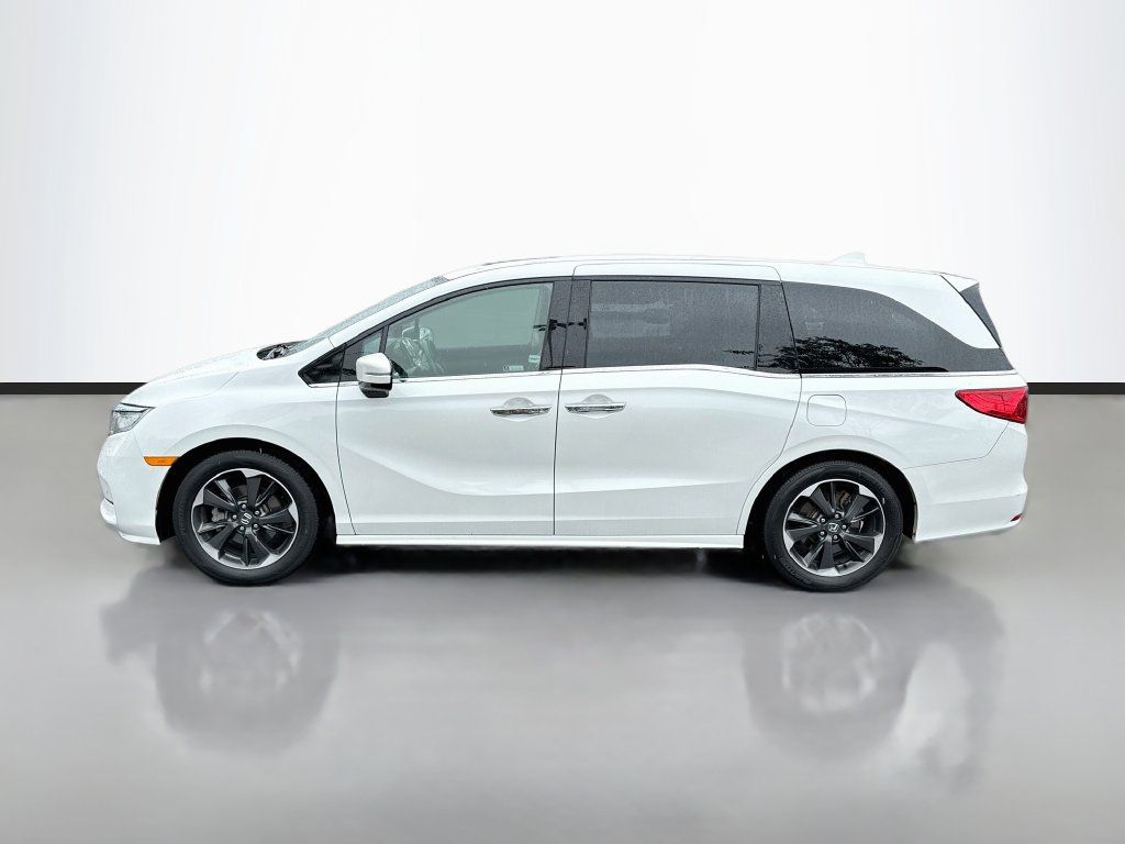 Used 2021 Honda Odyssey Elite image 4