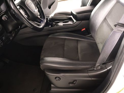 Used 2022 Dodge Durango GT RWD image 12