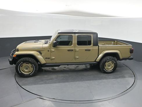 New 2026 Jeep Gladiator Willys AWD/4WD image 35