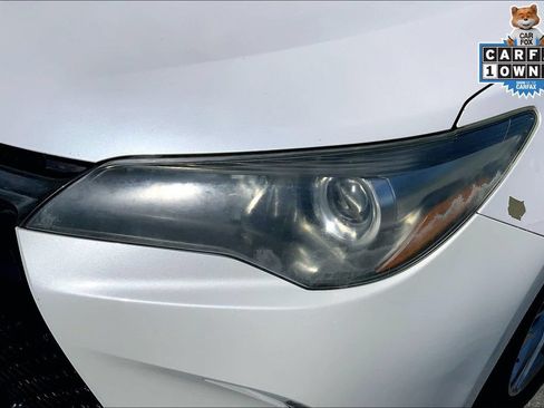 Used 2015 Toyota Camry SE FWD image 26