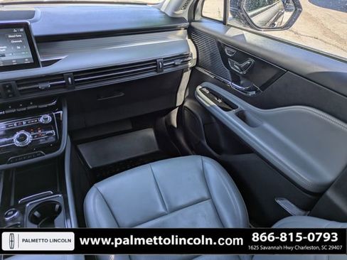 Used 2022 Lincoln Corsair FWD w/ Equipment Group 101A image 17