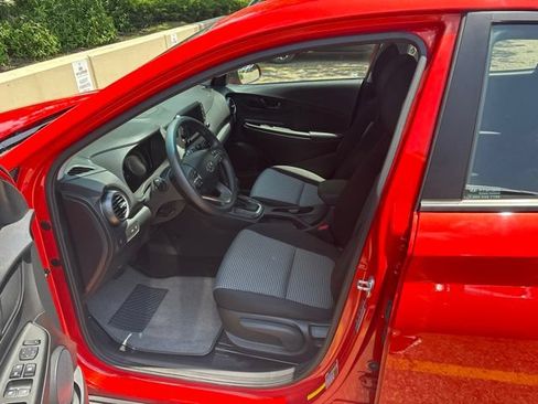 Used 2020 Hyundai Kona SE FWD image 5