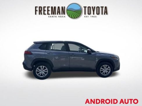 Used 2024 Toyota Corolla Cross L FWD image 4