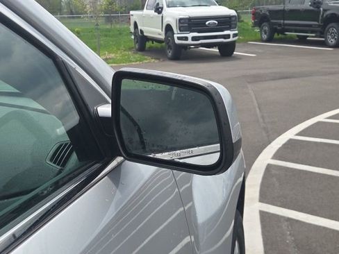 Used 2017 GMC Terrain SLE image 6