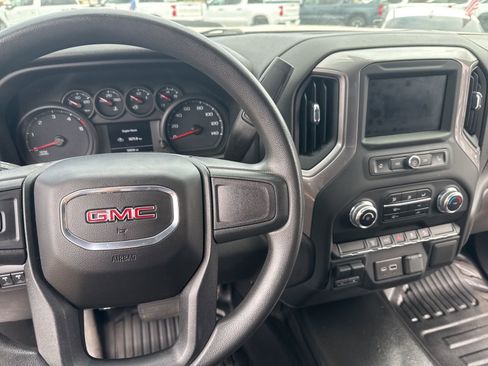 Used 2023 GMC Sierra 3500 Pro w/ Convenience Package image 14