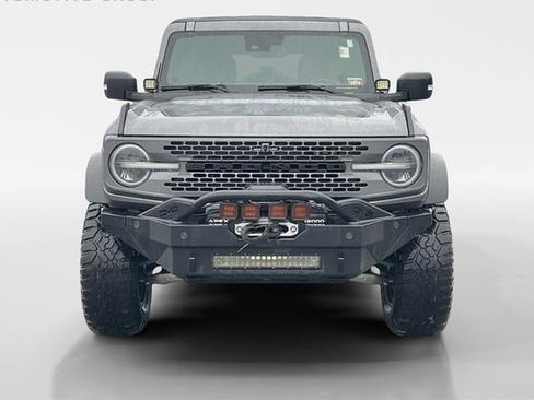 Used 2022 Ford Bronco Badlands image 2